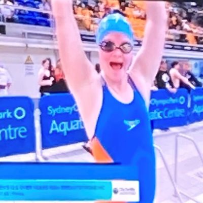 Phoebe Mitchell competes in finals at the 2022 Australian Short Course Championships thumbnail.